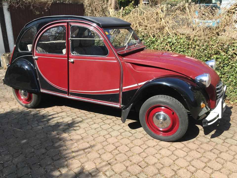 Citroen 2CV Baujahr 1981 "Charleston-Ente" in Neusäß