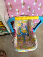 Baby Born Maxi Cosi Puppen Kindersitz Baby Schale zu verschenken Niedersachsen - Ihlow Vorschau