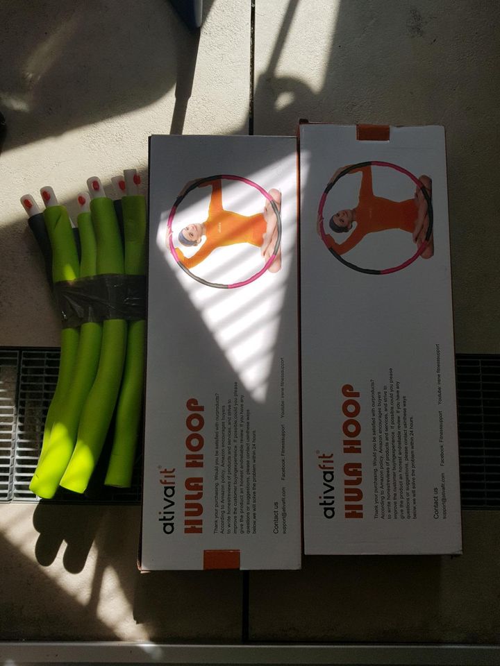 2 neue Hula Hoop für nur 10€!! in Halle