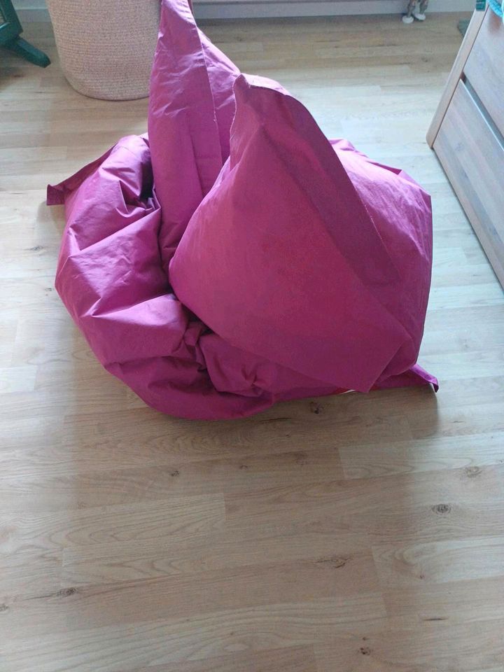Roomox XXL Sitzsack Original - neuwertig  - 160x120x30 - pink in Brieselang