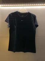 neues schwarzes Nike Tee T-Shirt Hessen - Vellmar Vorschau