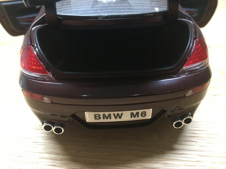 Ricko BMW M6 1:18 Standmodell Metall Bordeauxrot in Bürstadt