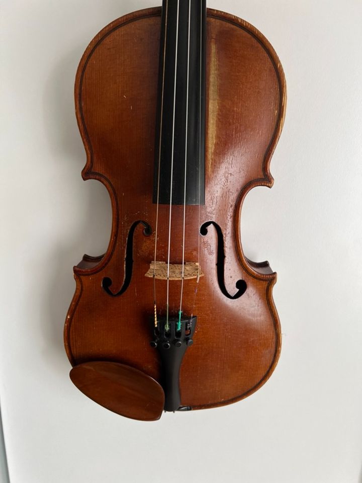 Alte 4/4 Geige/Violine mit Koffer und Bogen in Karlsruhe