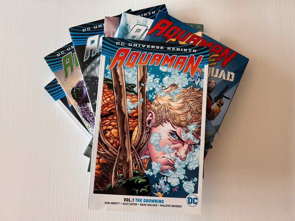 Comics / Aquaman Rebirth / 7 Bände / Dan Abnett / In Englisch in Schlüchtern