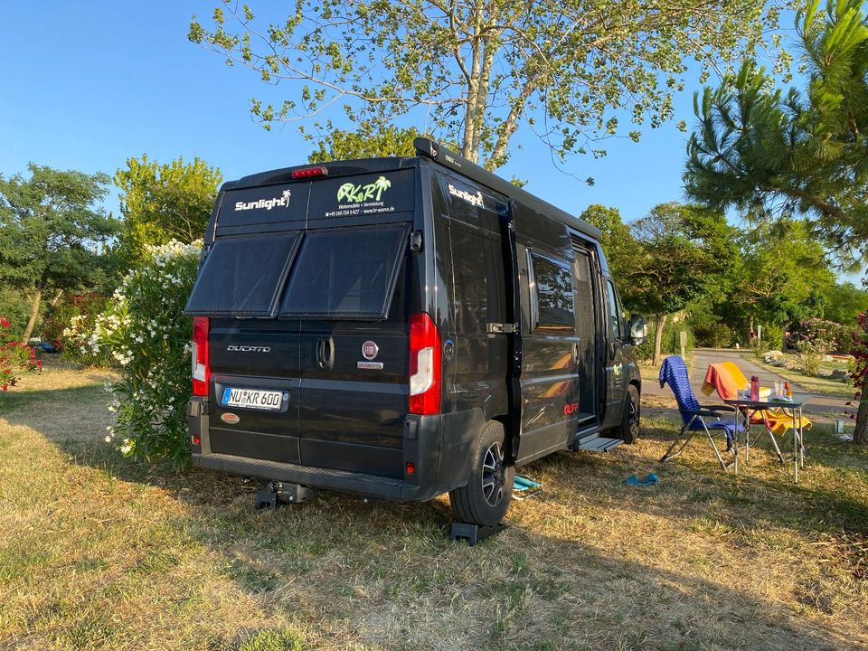 Top Wohnmobil mieten Sunlight Cliff Kastenwagen für 2 Personen in Altenstadt Iller