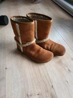 Lederstiefel Lammfell von "Clarks" braun in 6,5 39 Bayern - Rednitzhembach Vorschau