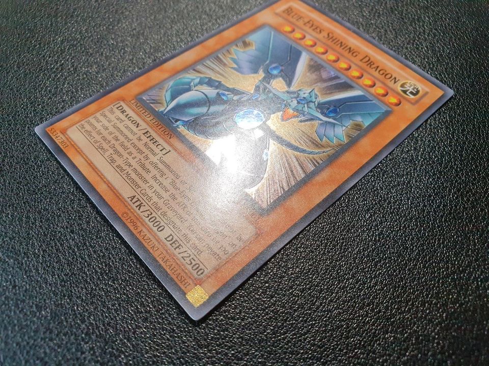 Leuchtender Blauäugiger Drache MOV Super Rare NM Yugioh Sammlung in Großenkneten