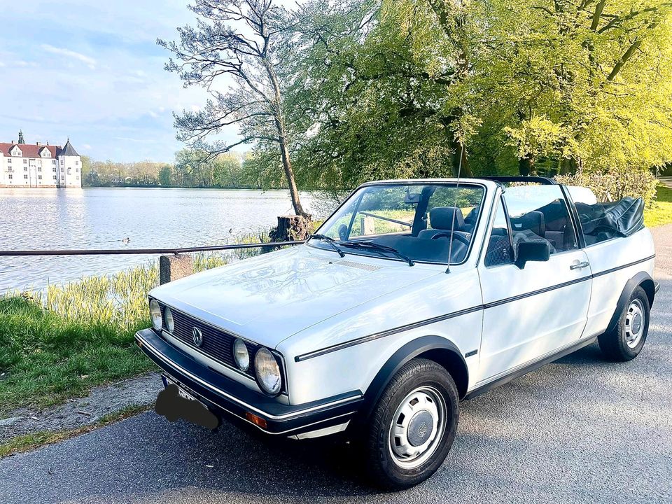 Golf 1 Cabrio Bj. 1984 weiß in Mölln