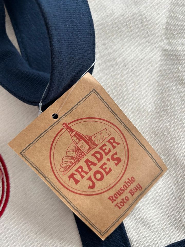 Trendy Trader Joe’s Tote Bag (aus den USA) in München