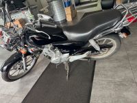 Yamaha YB 125  NEU Lackiert  nur 6303Tkm Nordrhein-Westfalen - Gummersbach Vorschau