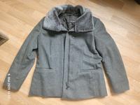 Escada Damen Mantel kurz Jacke GRAU Gr.42 NEU Bayern - Pocking Vorschau