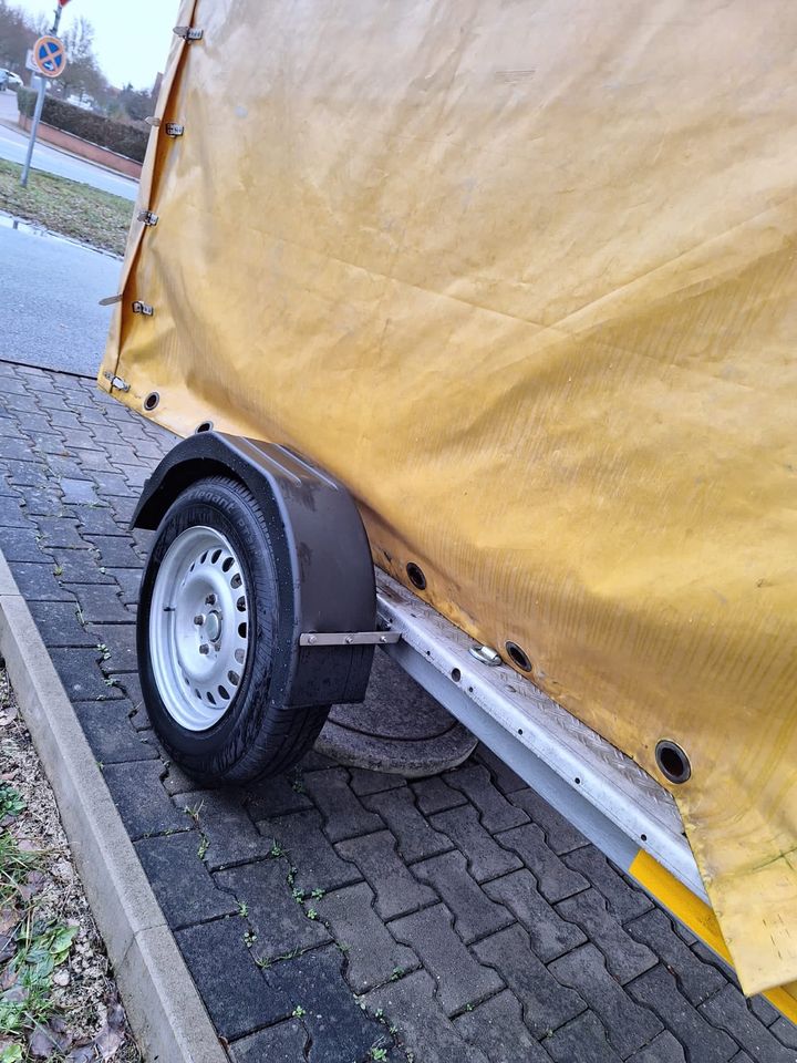 Pkw Anhänger 750kg neu aufgebaut mit Planenaufbau in Rothenburg o. d. Tauber