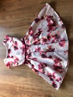 Sugar Plum Kleid Kinder 140 Blumen auf weiß Kr. München - Unterföhring Vorschau