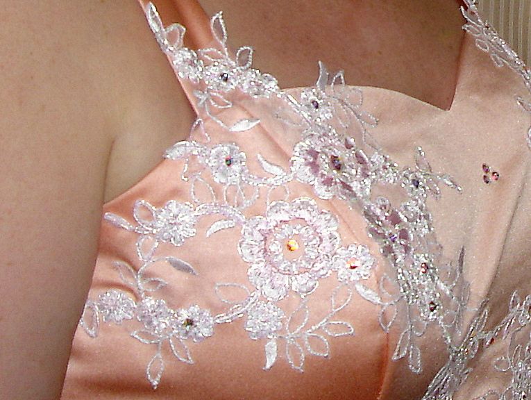 Brautkleid in apricot Gr. 46 XXL in Berlin