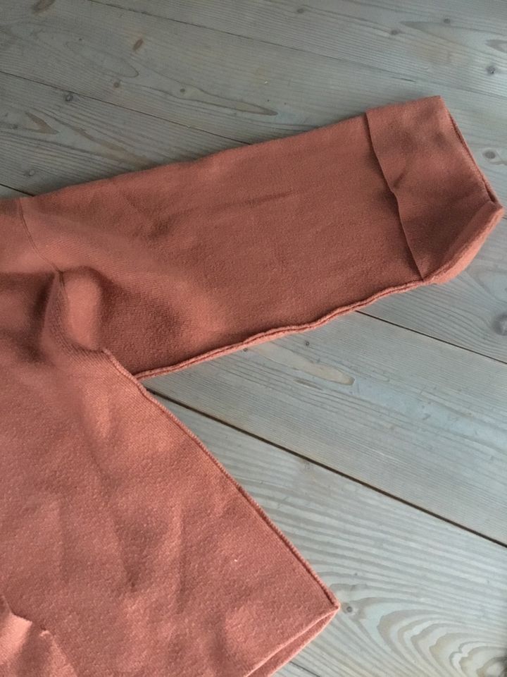 Zara Pulli Pullover Hoody in Königsbrunn