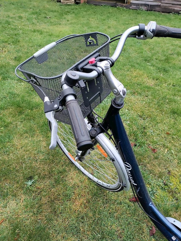 Damen Citybike 28 Zoll in Eitorf