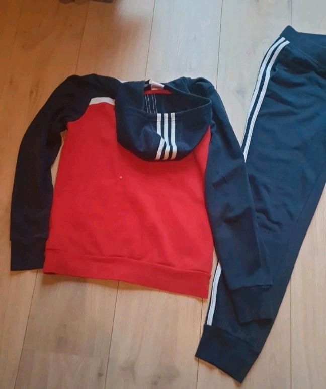 Damen Anzug von Adidas. Gr.S in Halstenbek