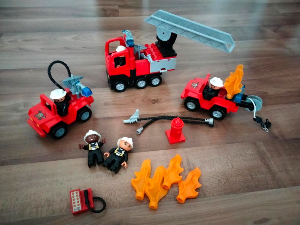 Lego Duplo Feuerwehr Set in Mengerskirchen