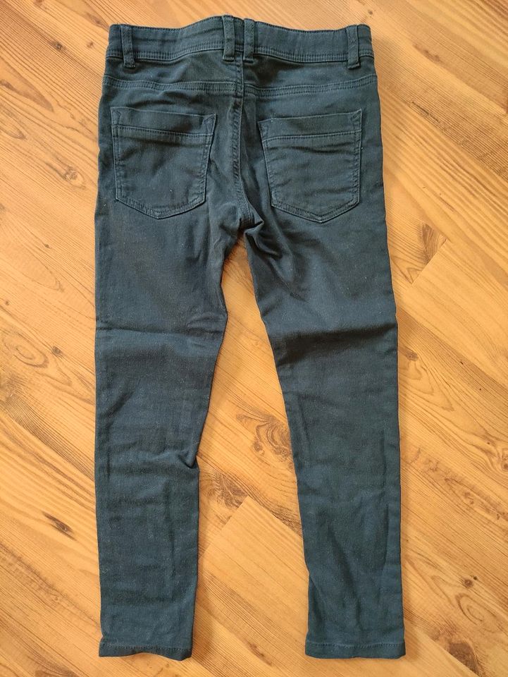 Jeans skinny fit, Hose Gr. 122 in Waren (Müritz)