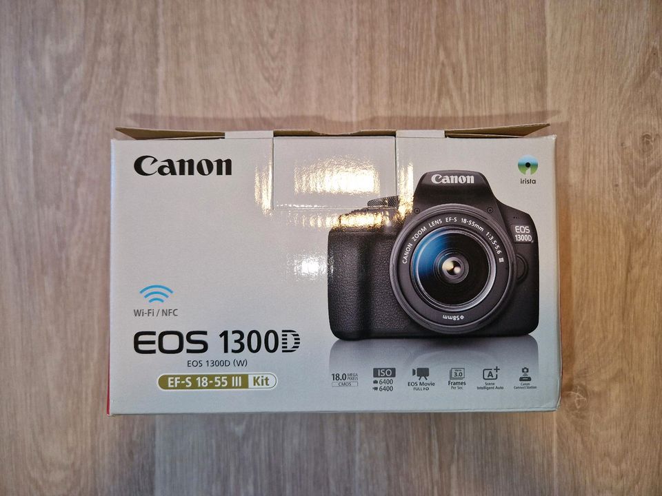 Canon EOS 1300D + Objektiv 18-55mm + Tasche in Eisleben