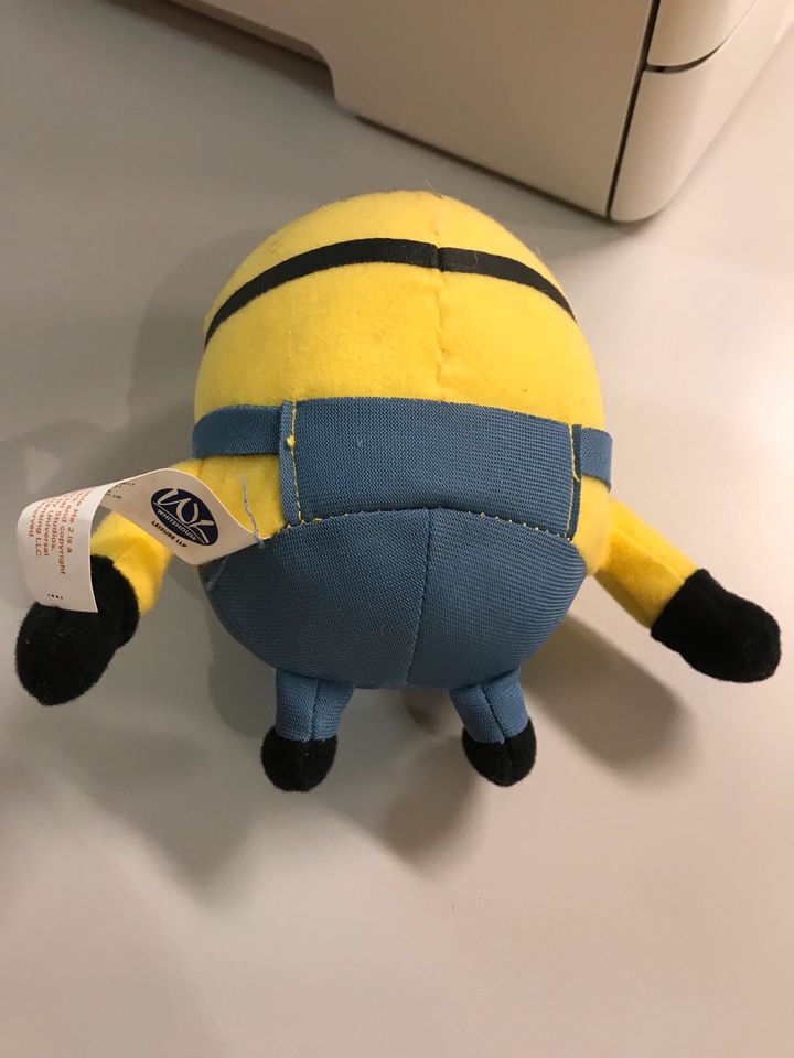 Minions  Bob Stofffigur 15 cm in Aalen