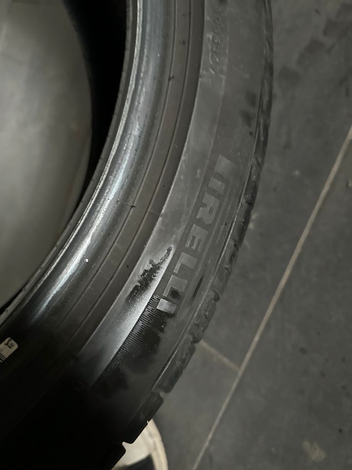 Pirelli 215/45/18 Reifen Sommerreifen in Elsenfeld