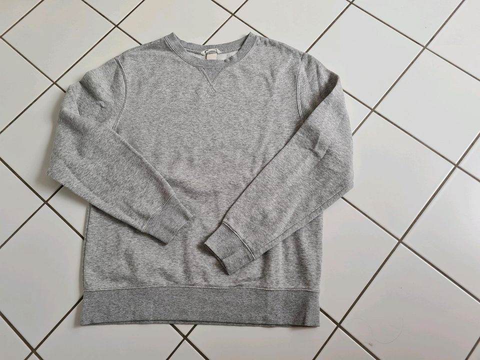 Sweatshirt Pullover Shirt 158 in Berlin