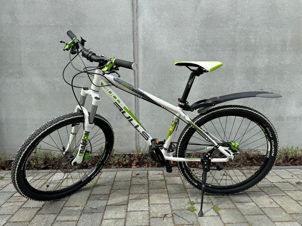 Bulls Jinga Green 42“ Mountainbike Damen / Jugend Fahrrad in Dietingen