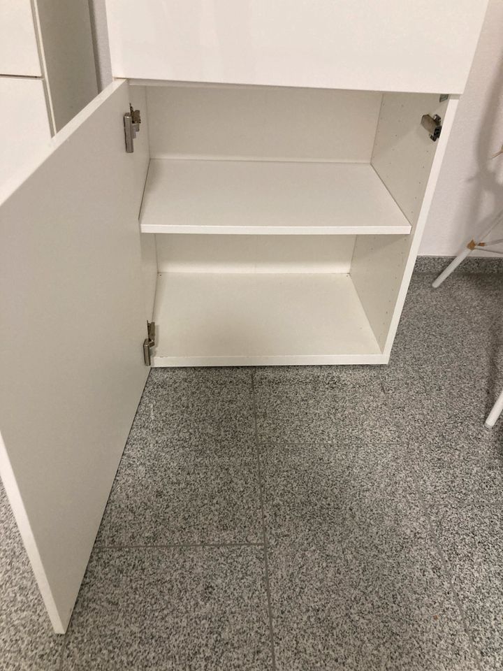Besta Schränke weiß Hochglanztüren (Preis je Stück) Ikea in Erlangen