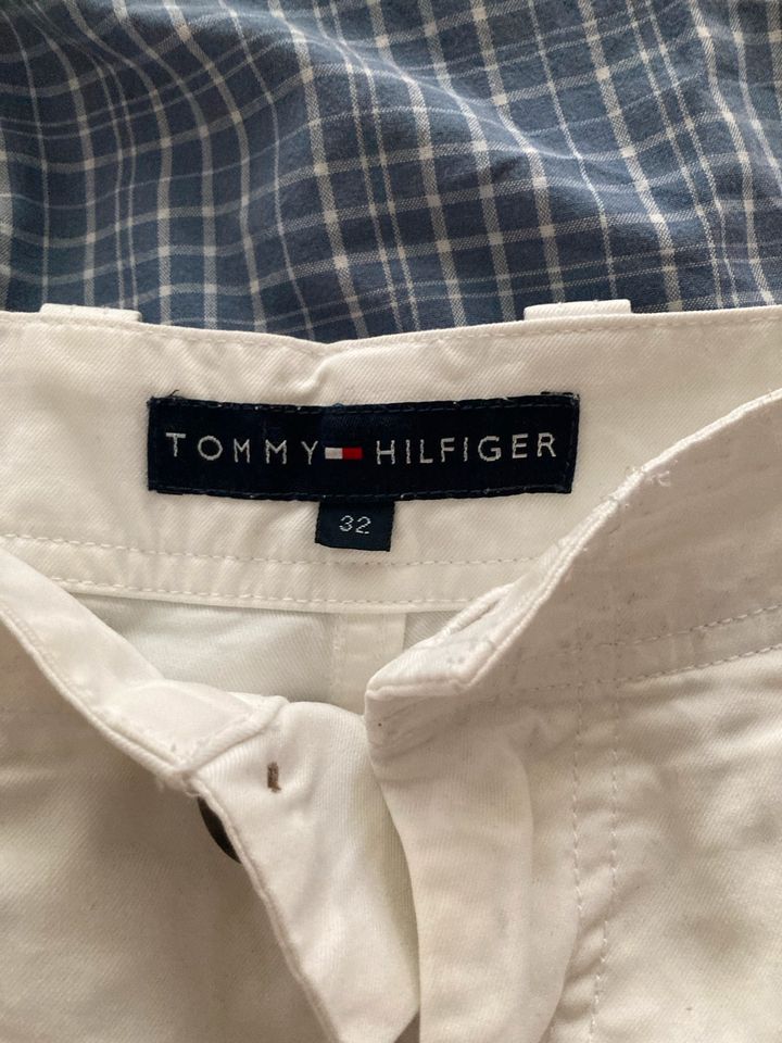 Tommy Hilfiger Shorts in Remscheid