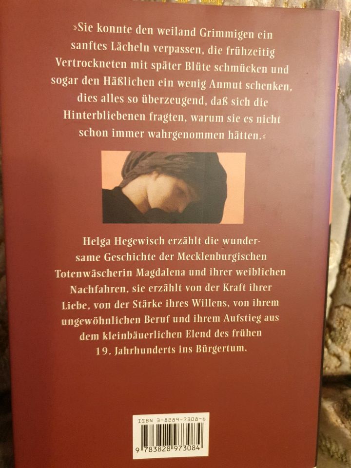 Die Totenwäscherin-Helga Hegewisch in Gnoien