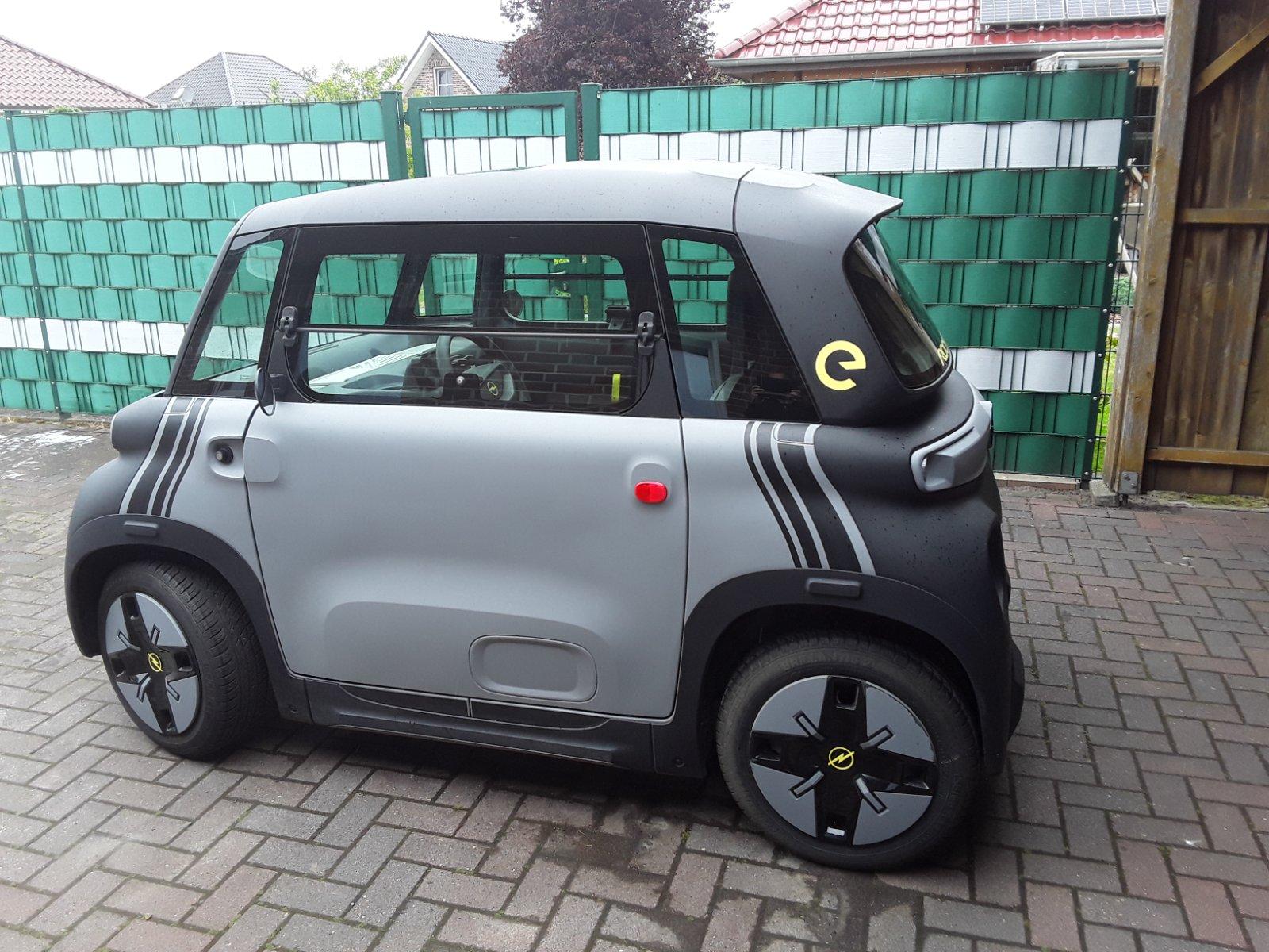 Abbildung des Autos Opel Rocks e TEKNO
