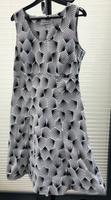 FOX- Sommerkleid ohne Arm Gr. 40, einmal getragen, knielang Bayern - Veitsbronn Vorschau