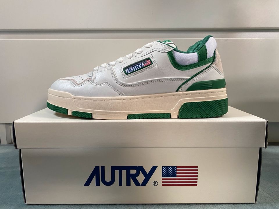AUTRY CLC Neu Gr. 40 Leder Sneaker weiß grün in Kaiserslautern