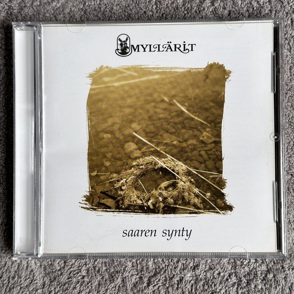 CD – MYLLÄRIT – SAAREN SYNTY / BIRTH OF AN ISLAND in Hamburg