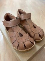 pom pom Sandalen NEU! (Gr. 27) Essen - Essen-Borbeck Vorschau