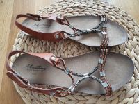 Mustang Sandalen Braun mit Silber Gr.41 Neu Berlin - Reinickendorf Vorschau