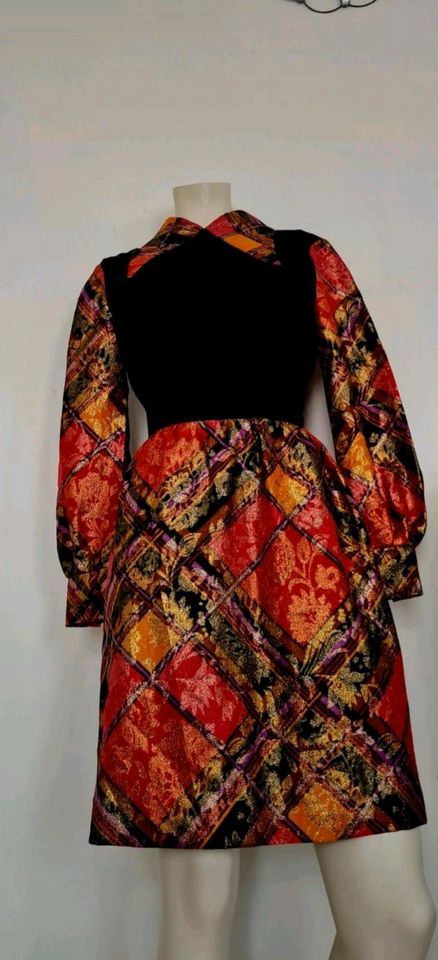Vintage 70er Jahre Kleid-Ein Rubin Modell neu in Kuppenheim