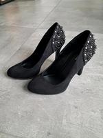 Schwarze Pumps mit Nieten Baden-Württemberg - Walldürn Vorschau