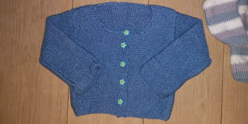 Strickjacke Strick Pullover Baby Größe 80/86 in Eckernförde