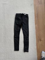 Lederimitat Hose Damen Vero Moda Hose schwarz Hessen - Volkmarsen Vorschau