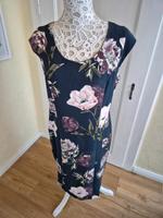 Sommer Blumen Kleid blau Gr. 40 wie neu Niedersachsen - Soltau Vorschau
