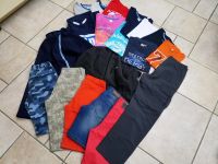 Kleiderpaket Hose Shirt Jacke Größe 146 / 152 Bayern - Waldkraiburg Vorschau