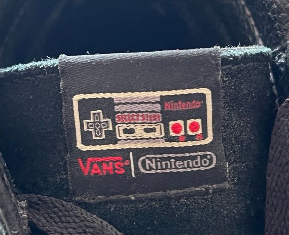 Vans x Nintendo high Sneaker | Größe 46 in Freiburg im Breisgau