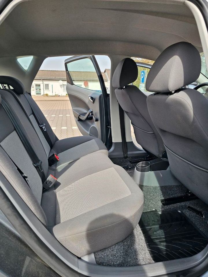 Seat Ibiza 1.4 16V Top Zustand Reifen neu in Minden