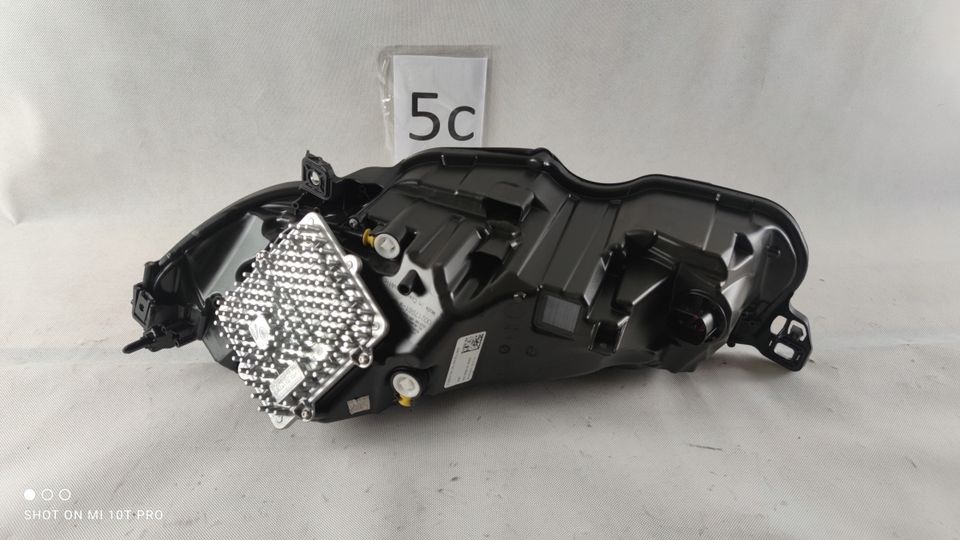 JAGUAR F-PACE X761 LED LIFT SCHEINWERFER RECHT MK83-13W029-EC KPL in Neu-Isenburg