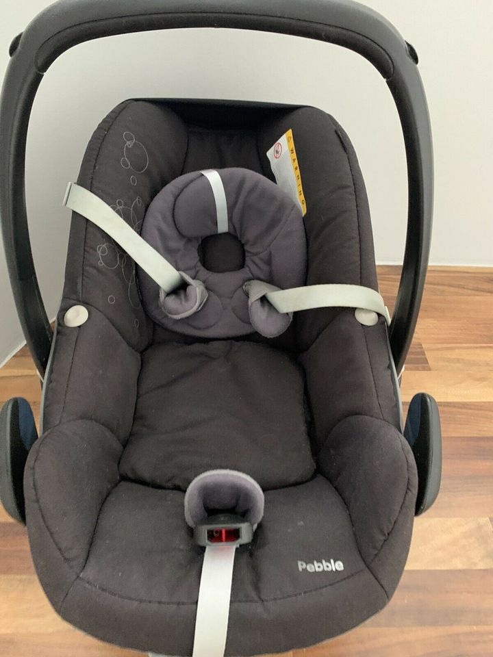 Maxi Cosi Pebble in Laer