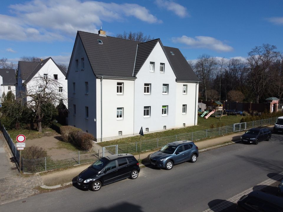 Zwei Mehrfamilienhäuser mit Entwicklungspotential südlich von Leipzig in Borna