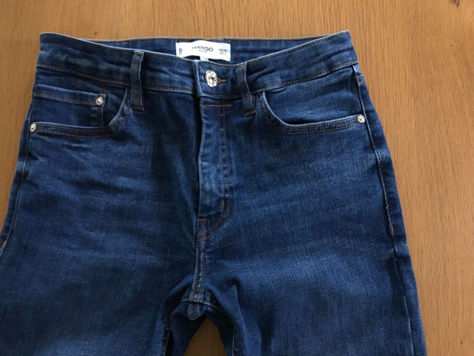 MANGO Demin  Jeans Gr. 36 in Schopfloch