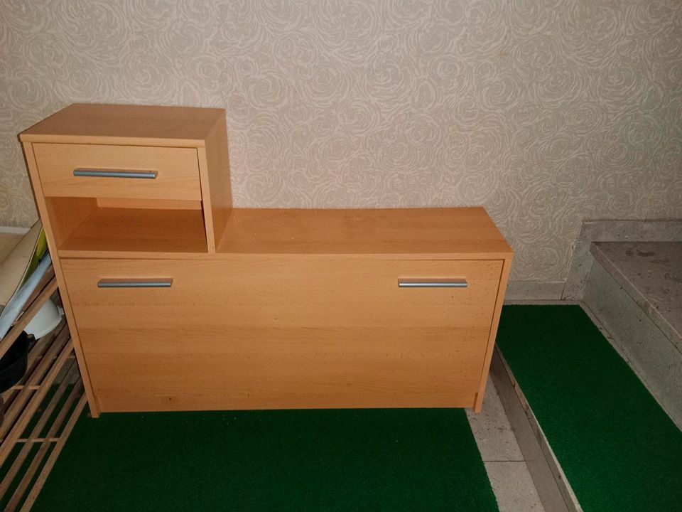 2-teilige Garderobe in Kirchenlamitz